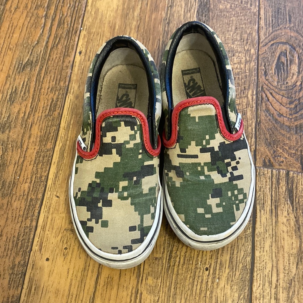 Vans digi camo shoes